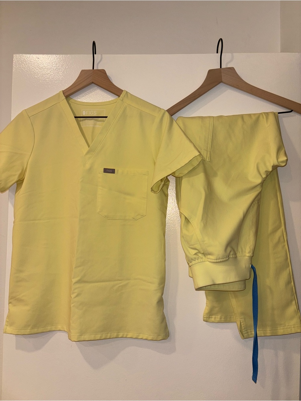 Figs Yellow Catarina Scrub Top XS and Yola High-Waisted Pant S